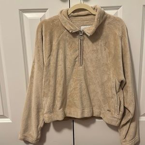 Hollister fuzzy quarter zip